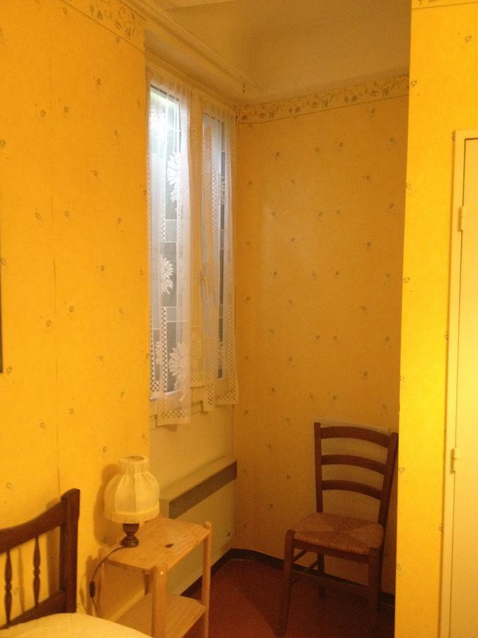 Bar Hotel De La Place Mezel Εξωτερικό φωτογραφία