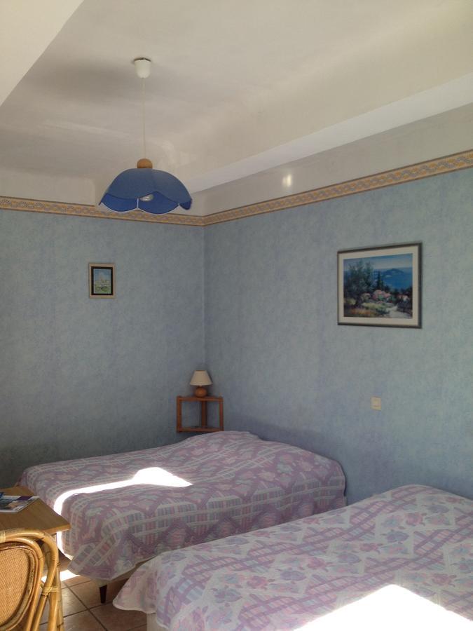 Bar Hotel De La Place Mezel Εξωτερικό φωτογραφία