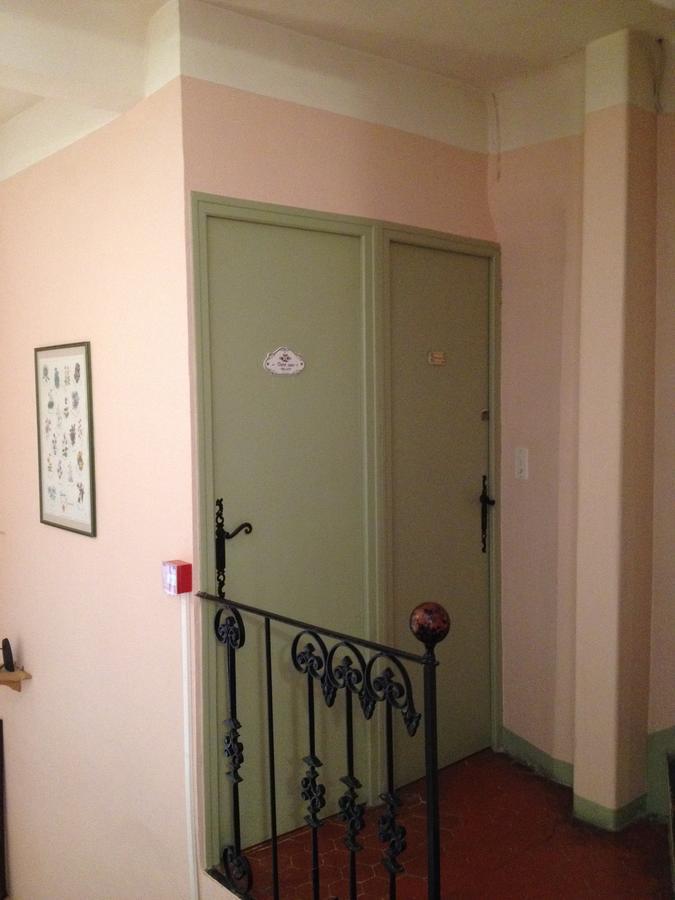 Bar Hotel De La Place Mezel Εξωτερικό φωτογραφία