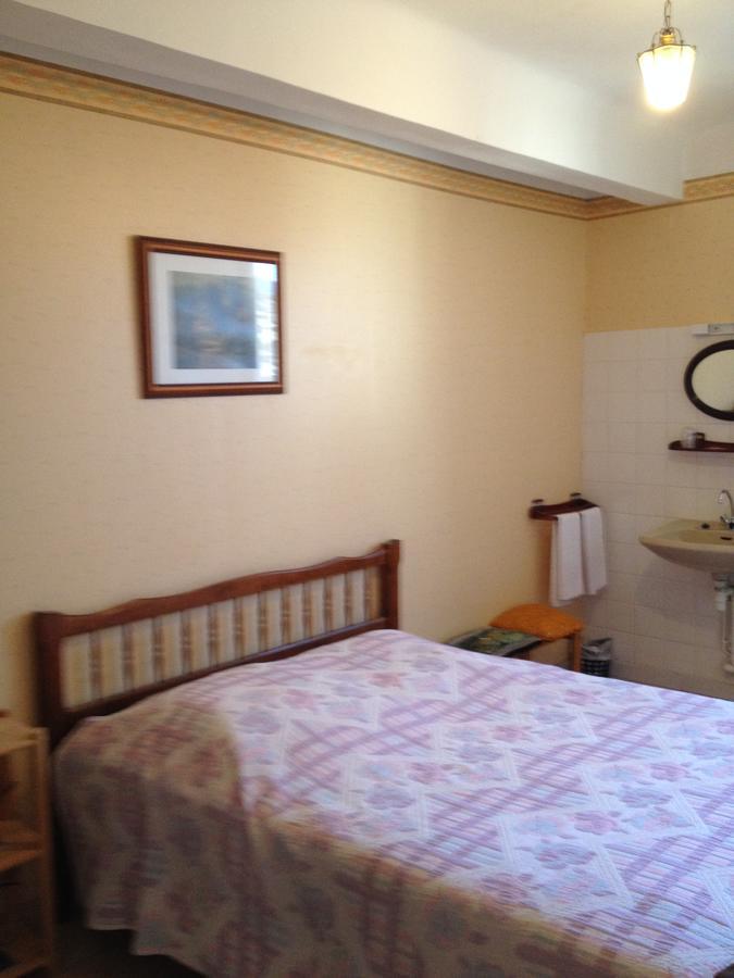 Bar Hotel De La Place Mezel Εξωτερικό φωτογραφία