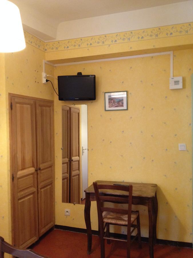 Bar Hotel De La Place Mezel Εξωτερικό φωτογραφία